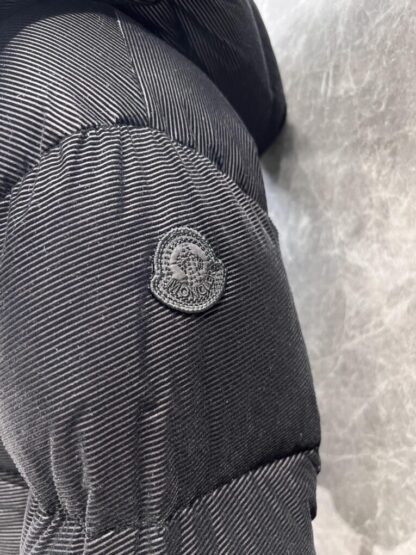 REPLICA MONCLER WOMEN'S ETTORE HOODED TEXTURED SHORT DOWN JACKET BLACK #4132 - Image 5